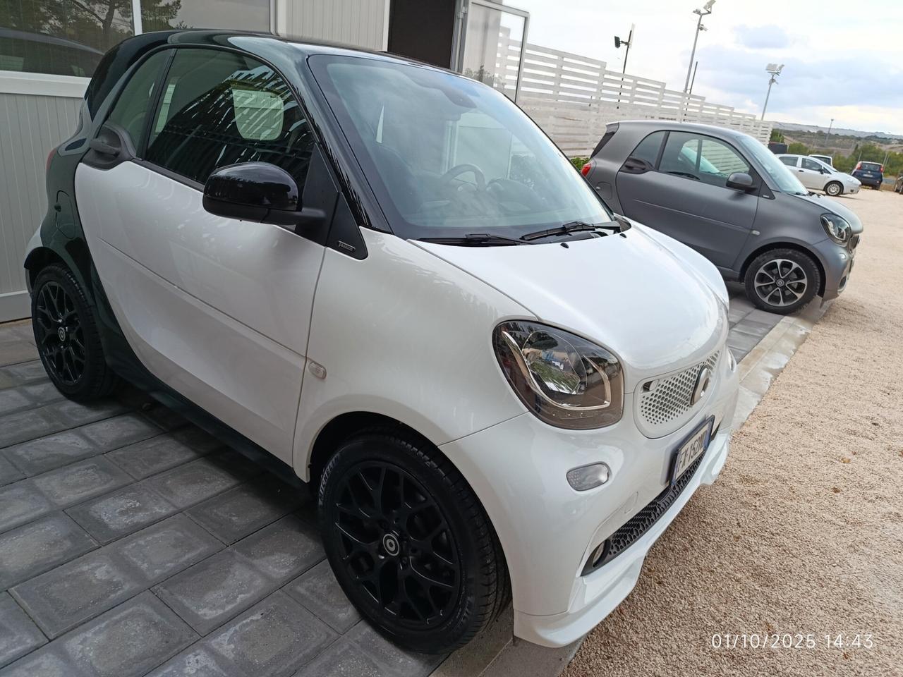 Smart ForTwo 70 1.0 twinamic BRABUS Style TETTO PANORAMICO