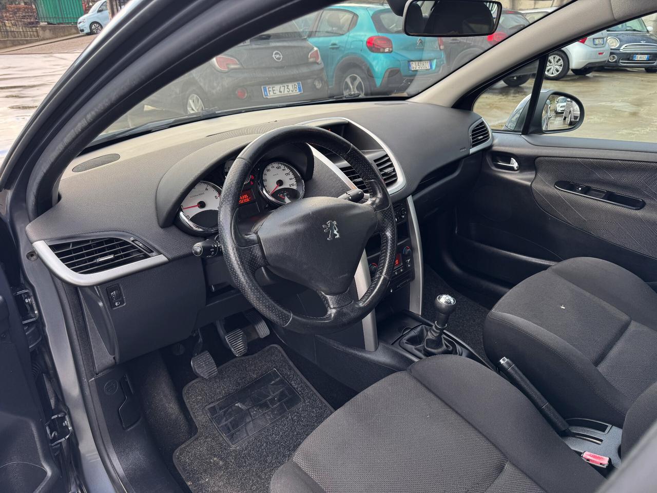 Peugeot 207 1.4 HDI 70cv 5porte Feline