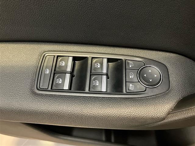 RENAULT Captur 1.6 E-Tech hybrid Intens 145cv auto