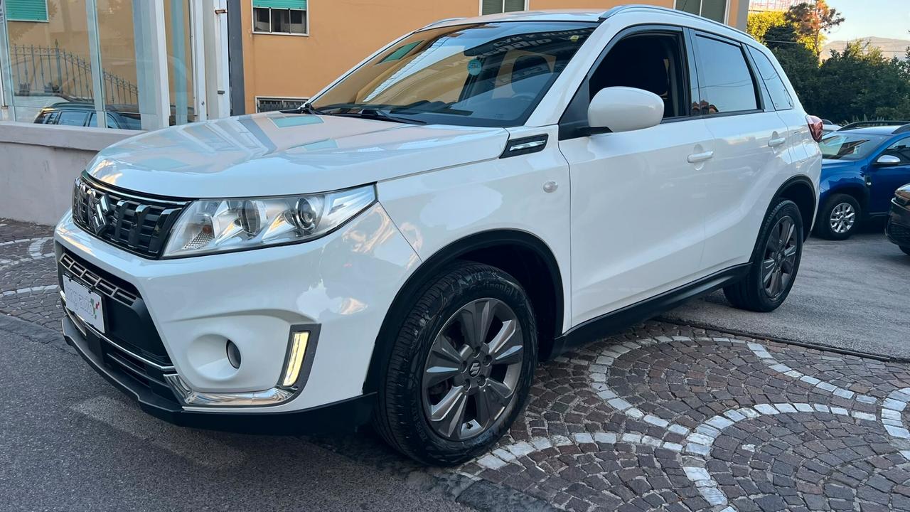 Suzuki Vitara 1.0 Boosterjet Starview GPL
