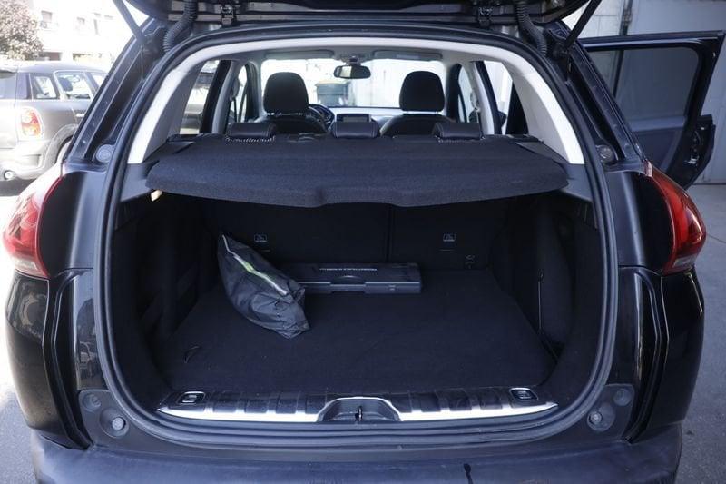 Peugeot 2008 Peugeot 2008 BlueHDi 120 S&S Black Matt Unicoproprietario