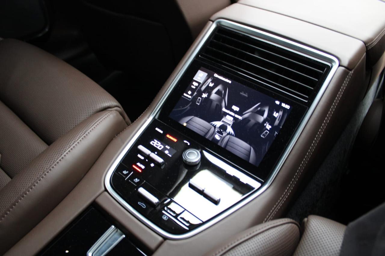 Porsche Panamera 4.0 Turbo