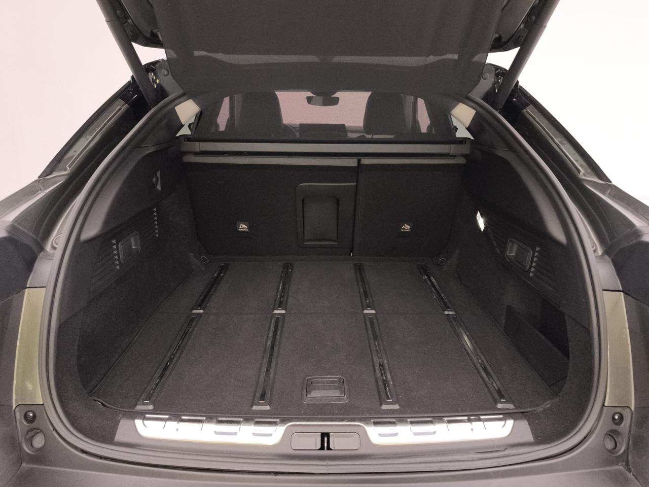 CITROEN C5 X 1.6 hybrid Shine Pack 225cv e-eat8
