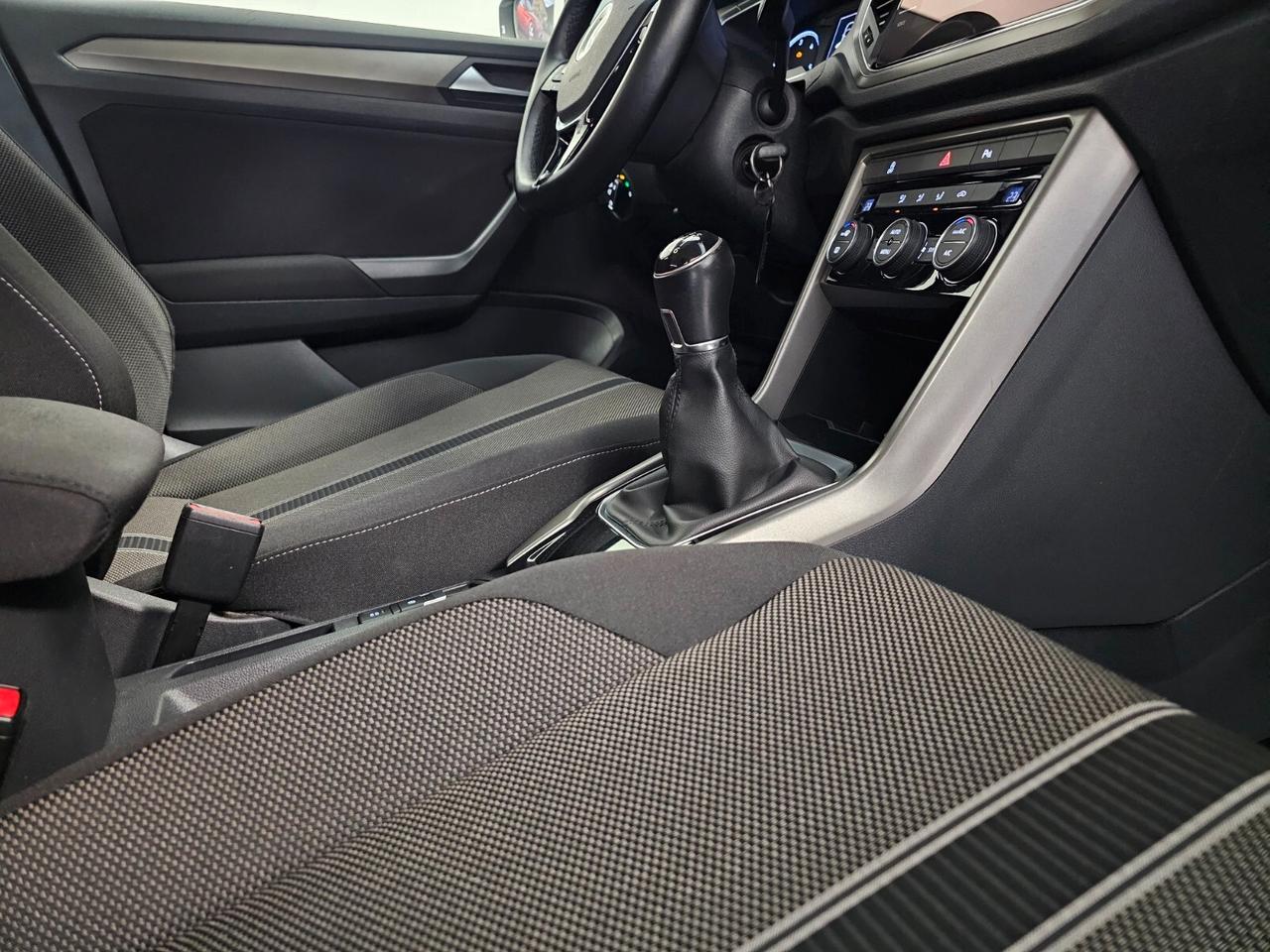 Volkswagen T-Roc 2.0 TDI SCR Business BlueMotion Technology