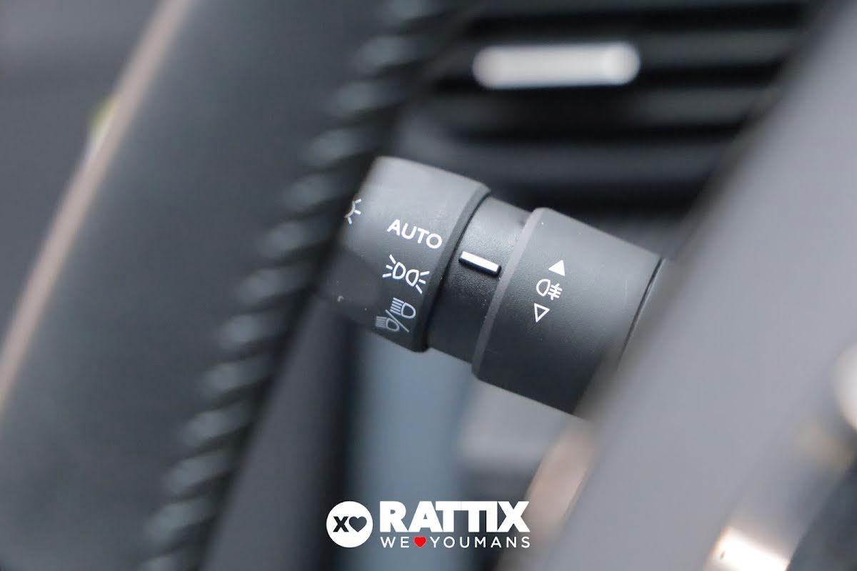 Peugeot 208 1.2 puretech 100CV Allure