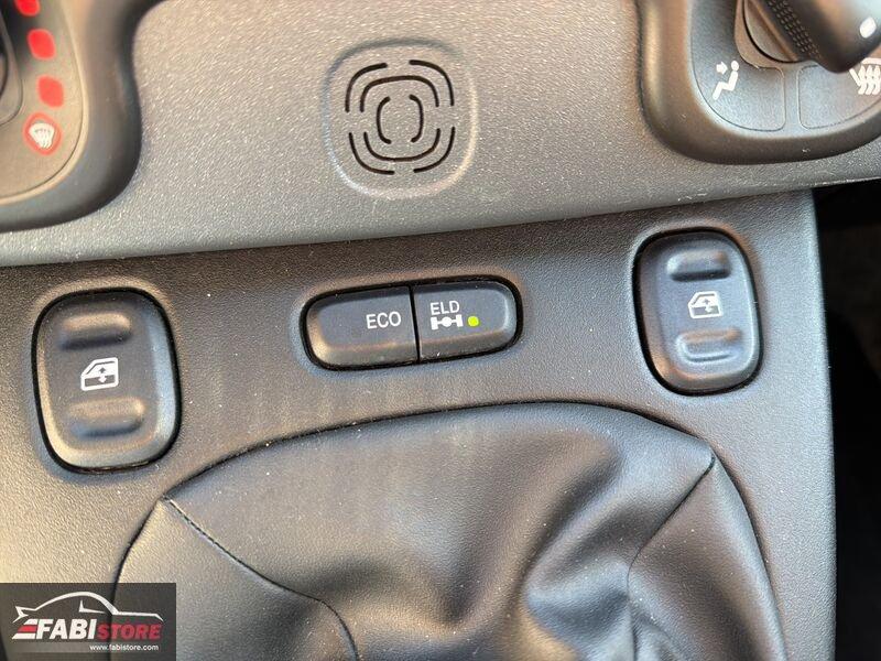 FIAT Panda 0.9 TwinAir 86 Cv 4x4 - 5 Posti, Bluetooth, Clima ecc