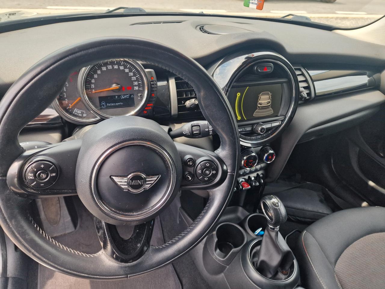 Mini 1.5 Cooper D cambio automatico