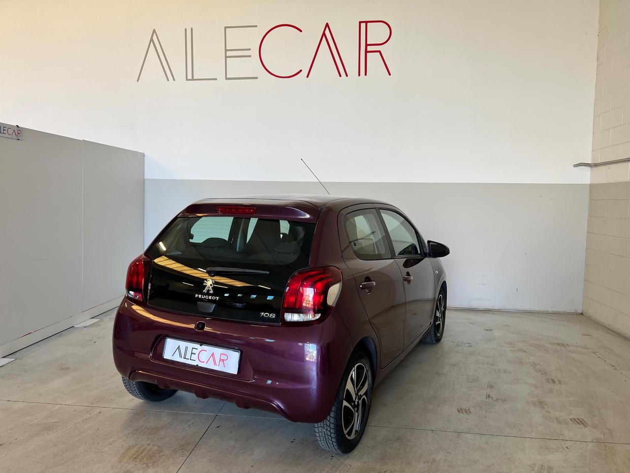 Peugeot 108 VTi 72 5 porte Allure