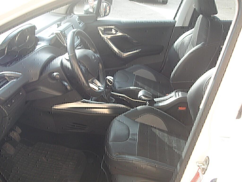 Peugeot 2008 1.6 HDi 115 CV Allure - 2013