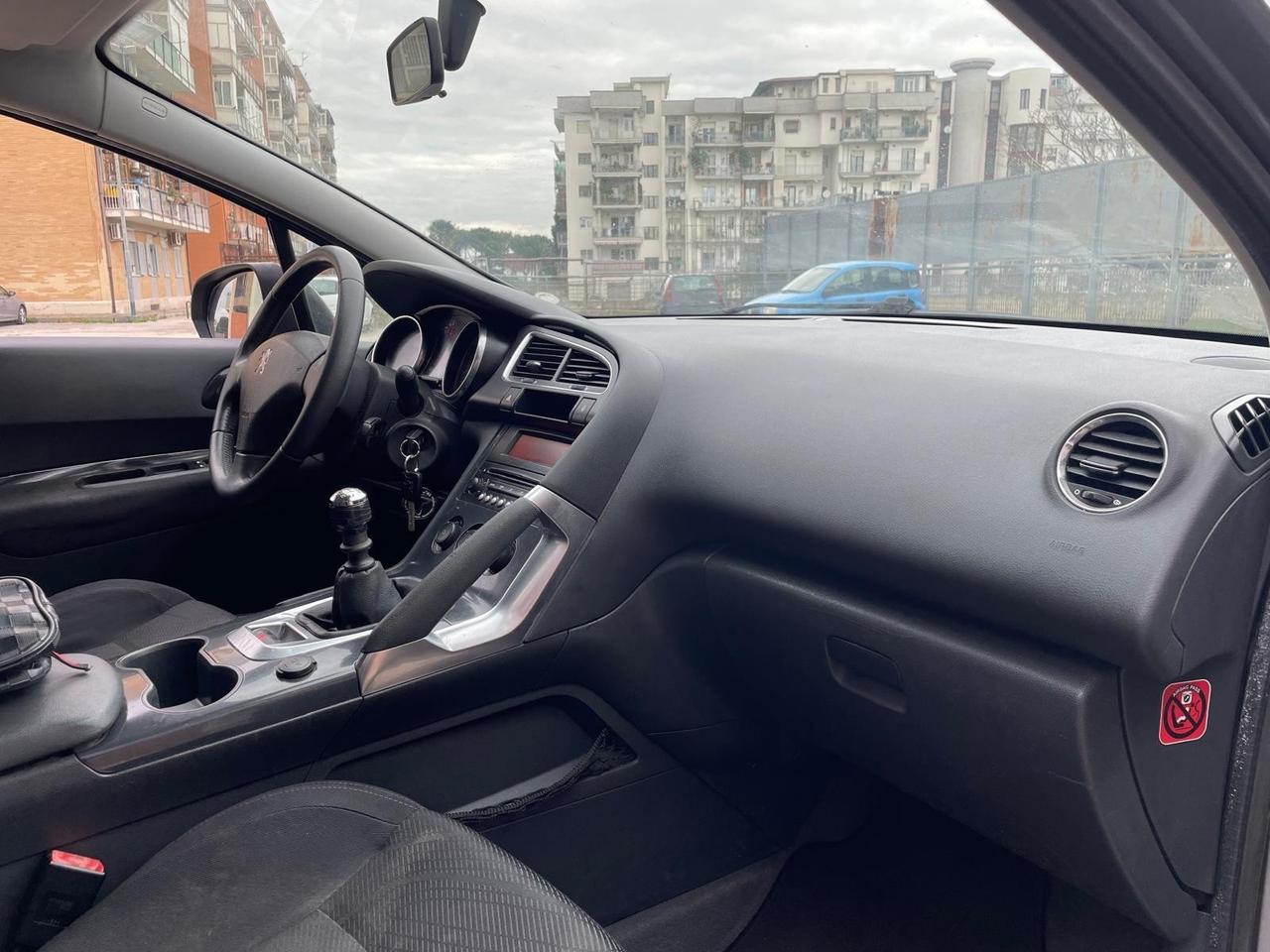 Peugeot 3008 1.6 HDi 115CV Style SuperFull Perfett