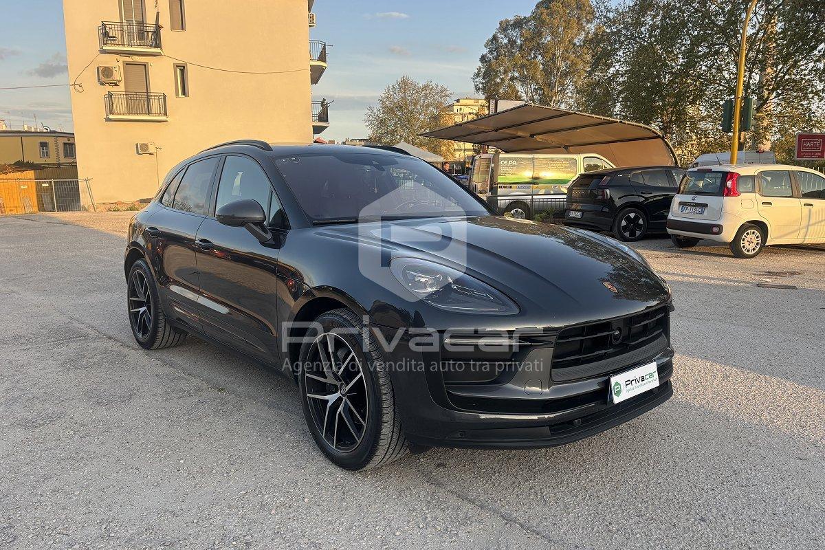 PORSCHE Macan 2.0 T