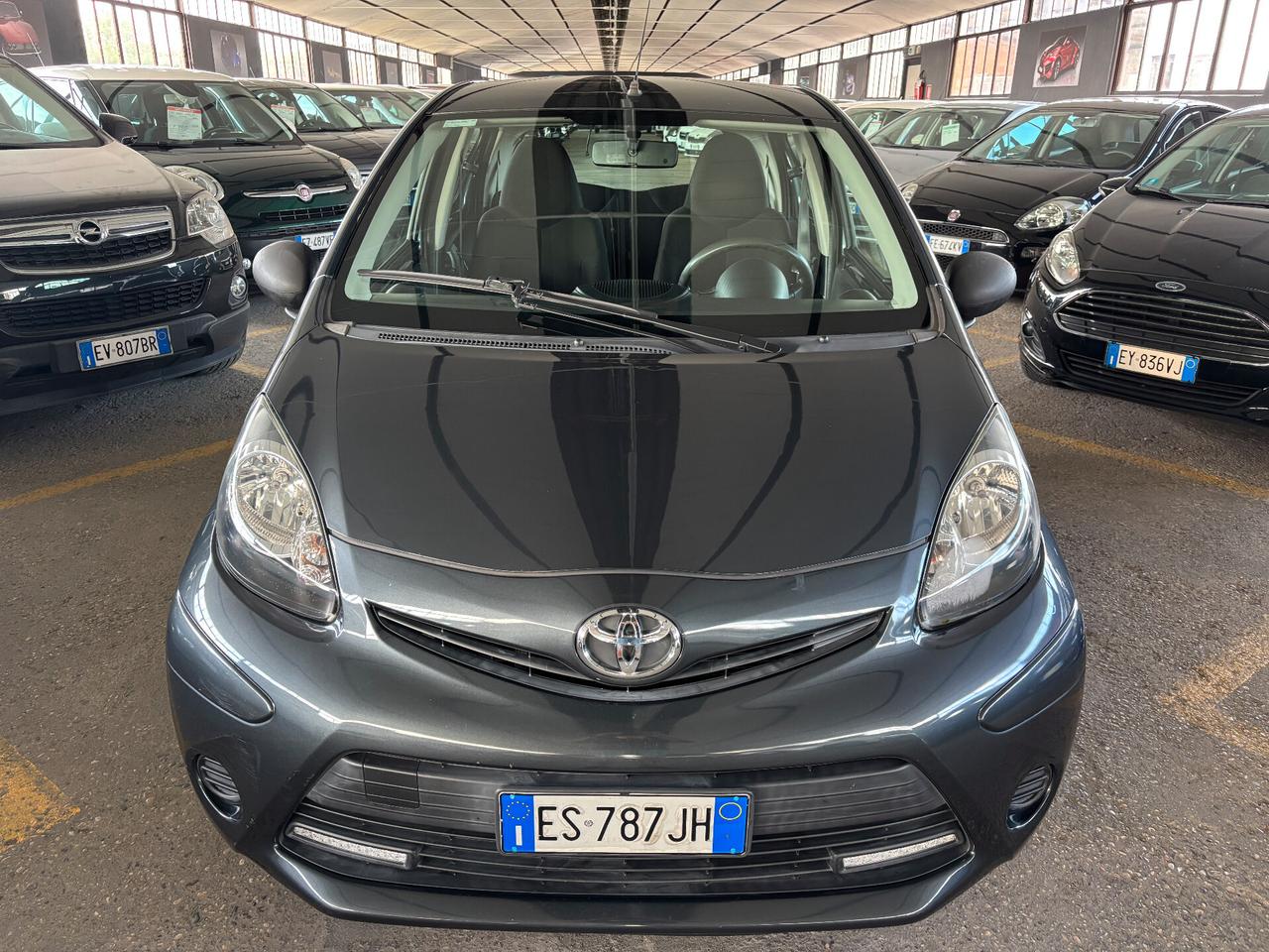 Toyota Aygo 1.0 12V VVT-i 50KW 68CV Active Connect