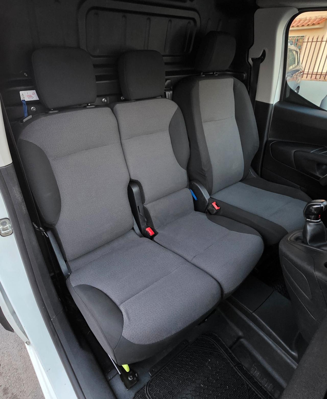 Peugeot Partner BlueHDi 100 S&S PC Furgone Pro