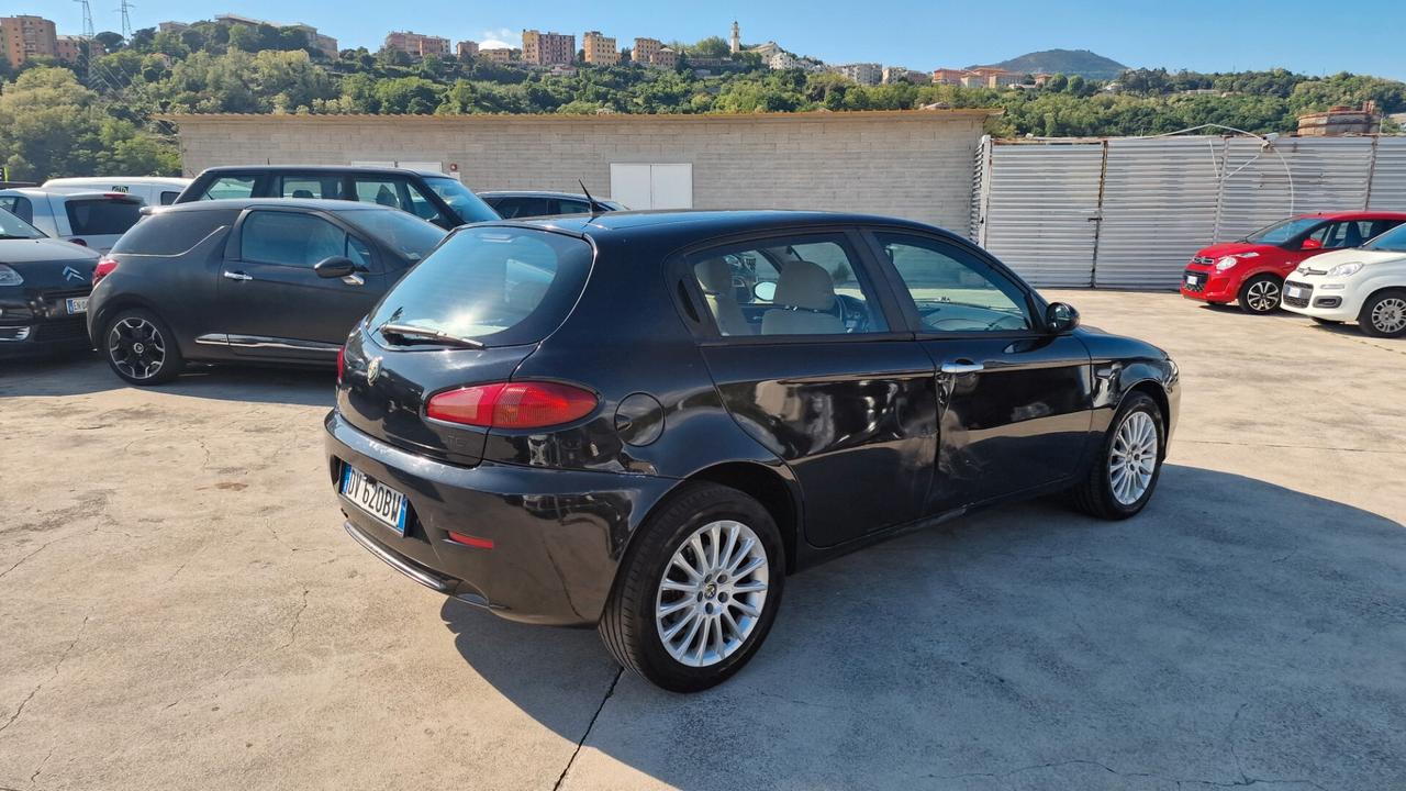 Alfa Romeo 147 1.9 JTD M-JET 16V 5 porte Prog.