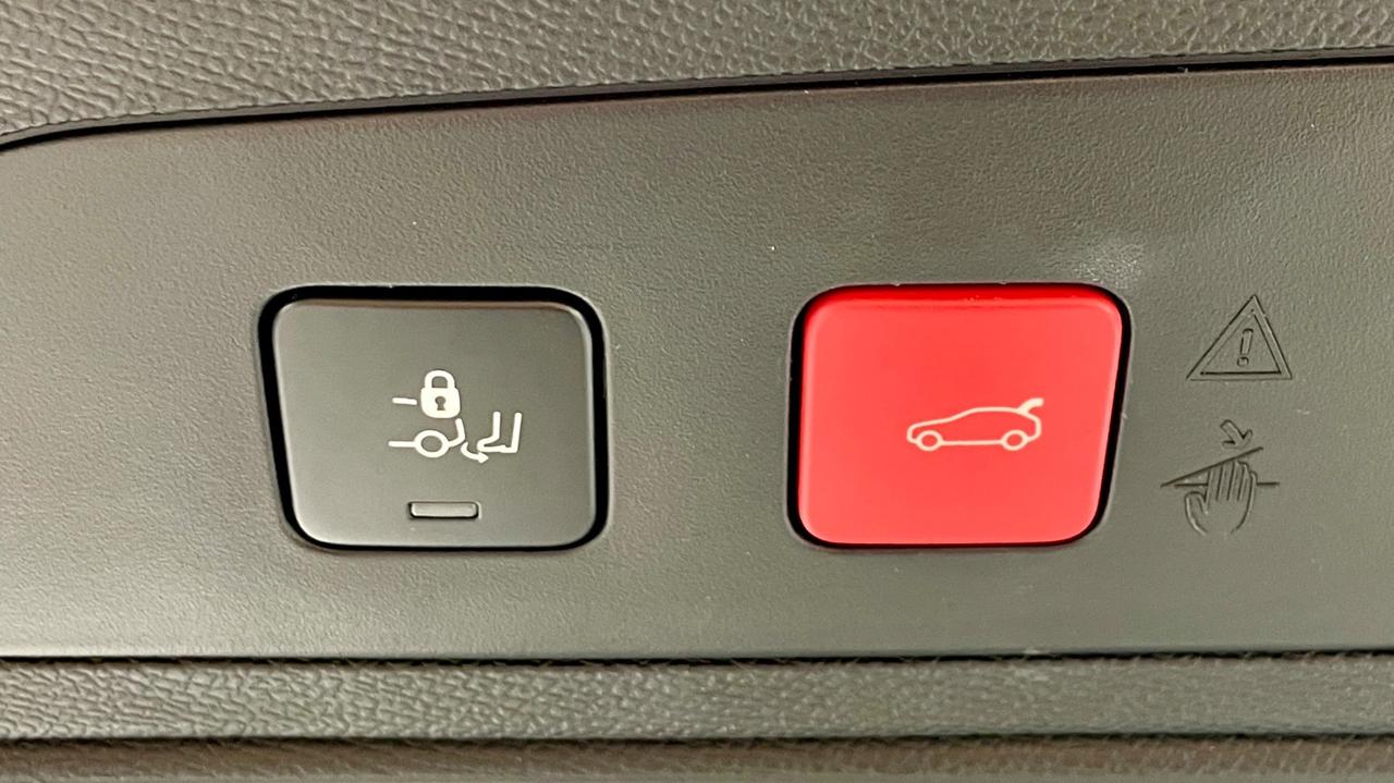 DS7 CROSSBACK GRAND CHIC 1.5 BLUEHDI 131CV - FULL LED, VIRTUAL COCKPIT, NEOPATENTATI