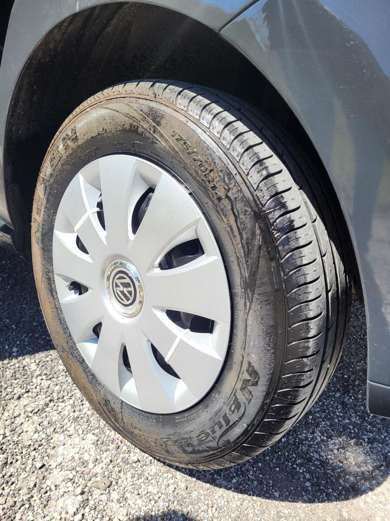 VOLKSWAGEN POLO 1,0 MPI-EURO 6-UNICA PROP-3 REVISI