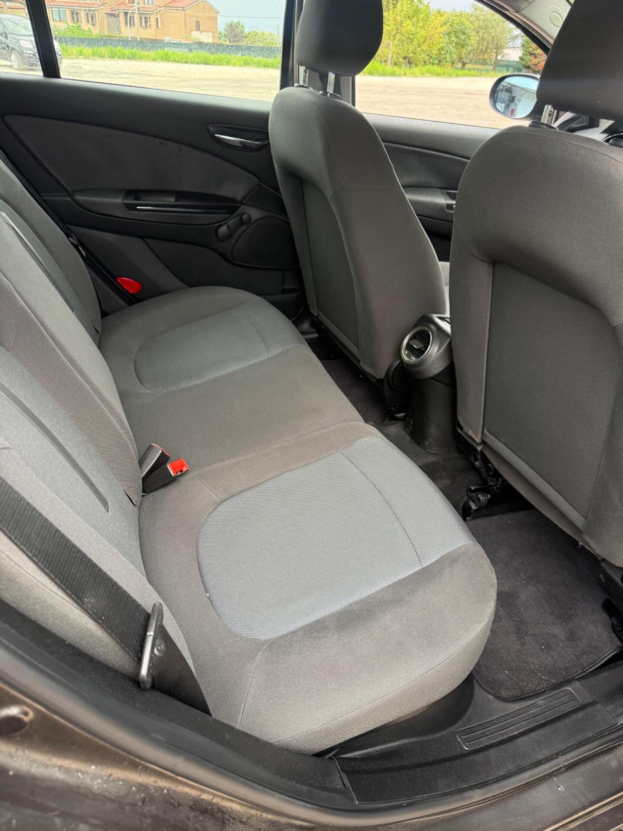 Fiat Bravo 1.4 Benzina Neopatentati unico proprietario