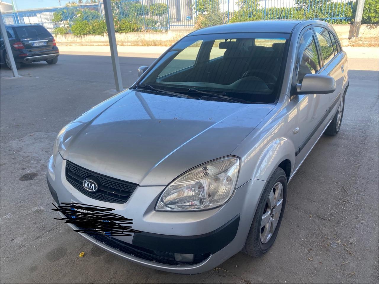 Kia Rio 1.5 16V CRDi 5p. LX Easy