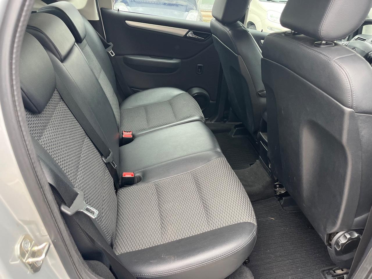 Mercedes-benz A 160 1.5benzina/95CV/neopatentati/Euro5/unico proprietario/5Porte e 5Posti