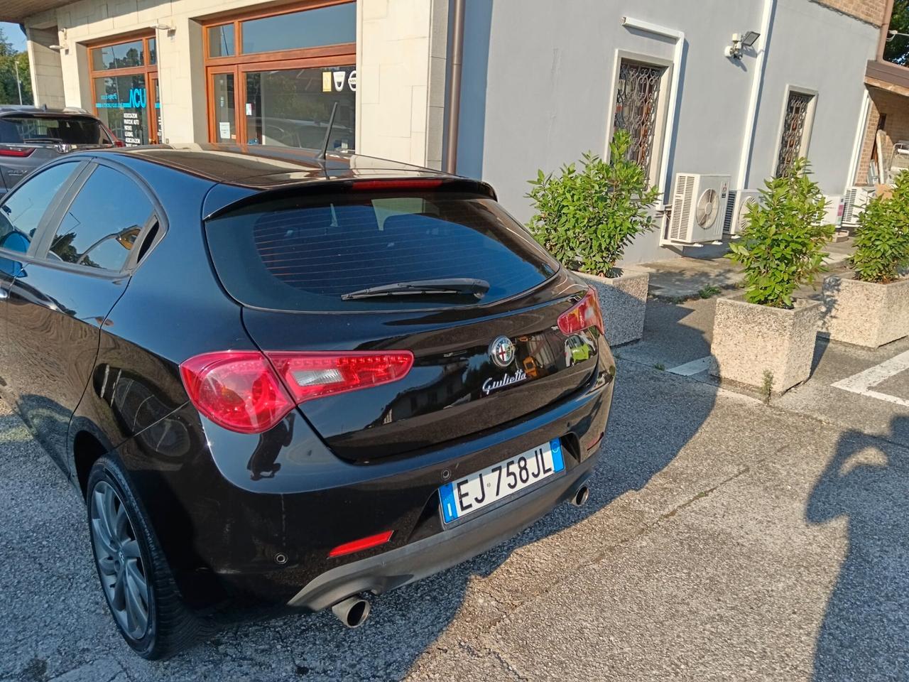 Alfa Romeo Giulietta 1.6 JTDm-2 105 CV