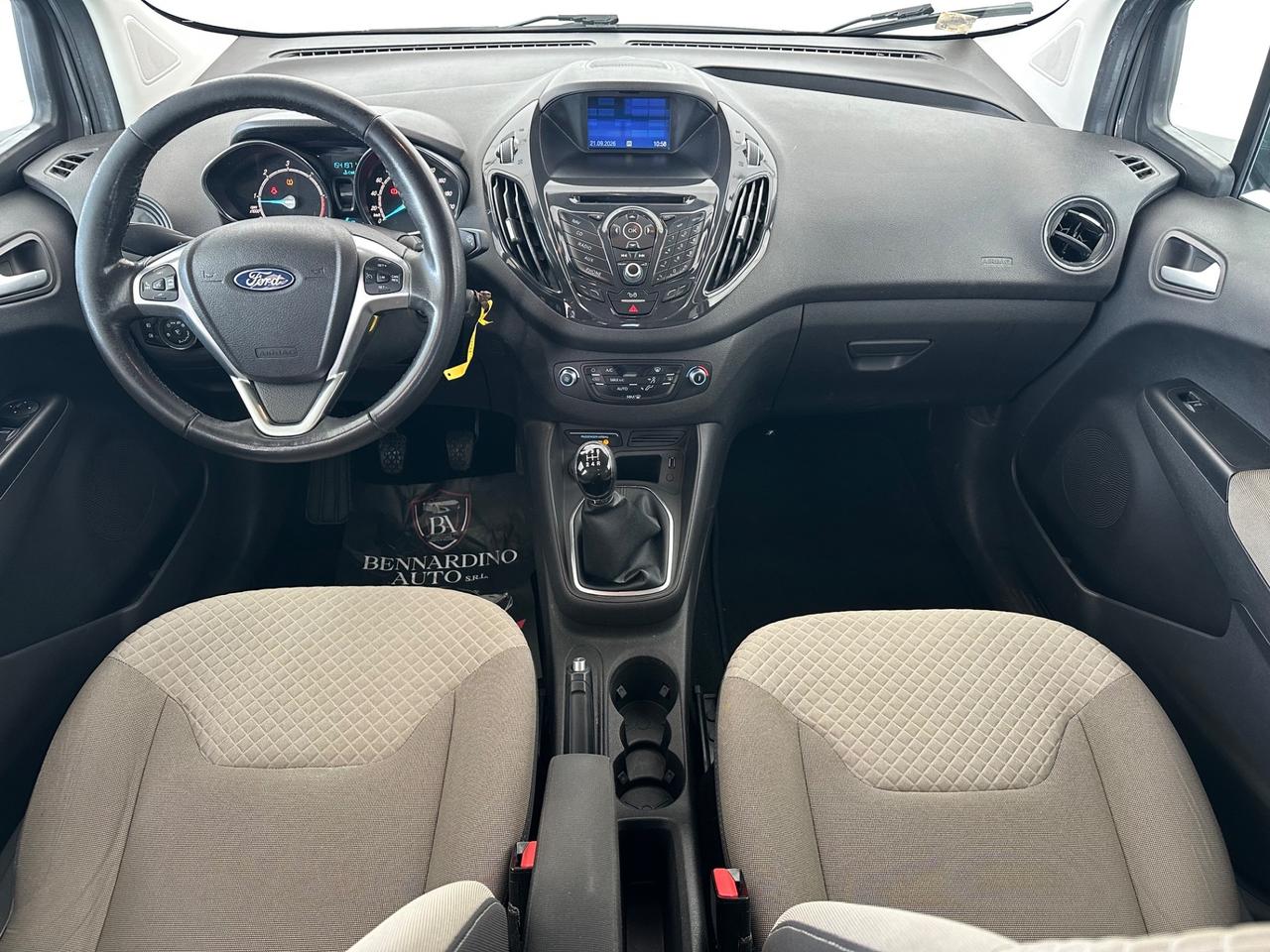 Ford Tourneo Courier 1.5 TDCI 95 CV Titanium 2017