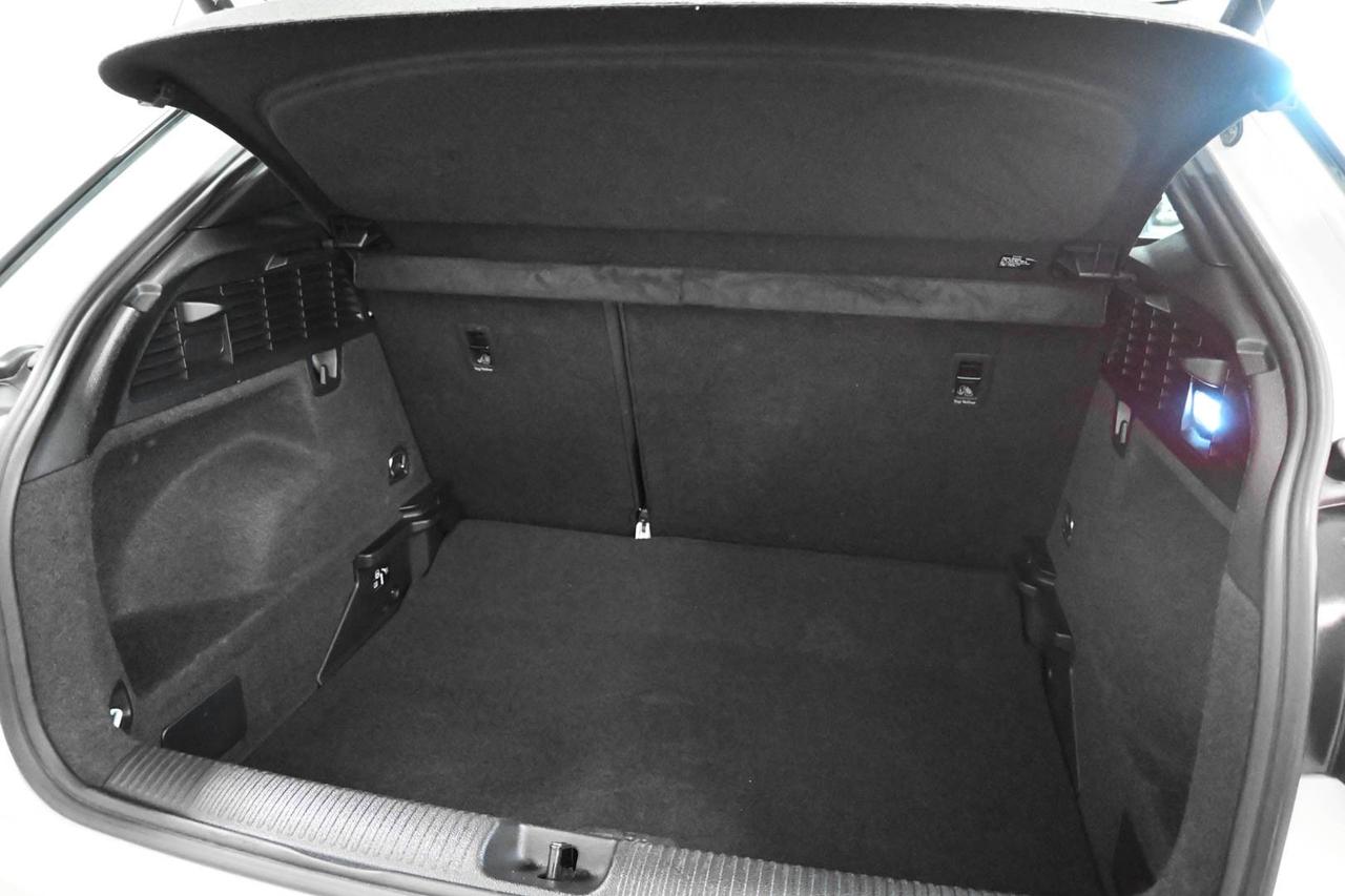 AUDI Q2 Q2 35 TDI S tronic S line Edition