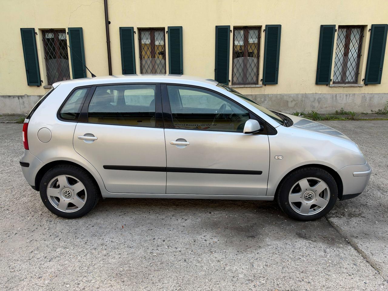 Volkswagen Polo 1.4 16V 5p. Trendline