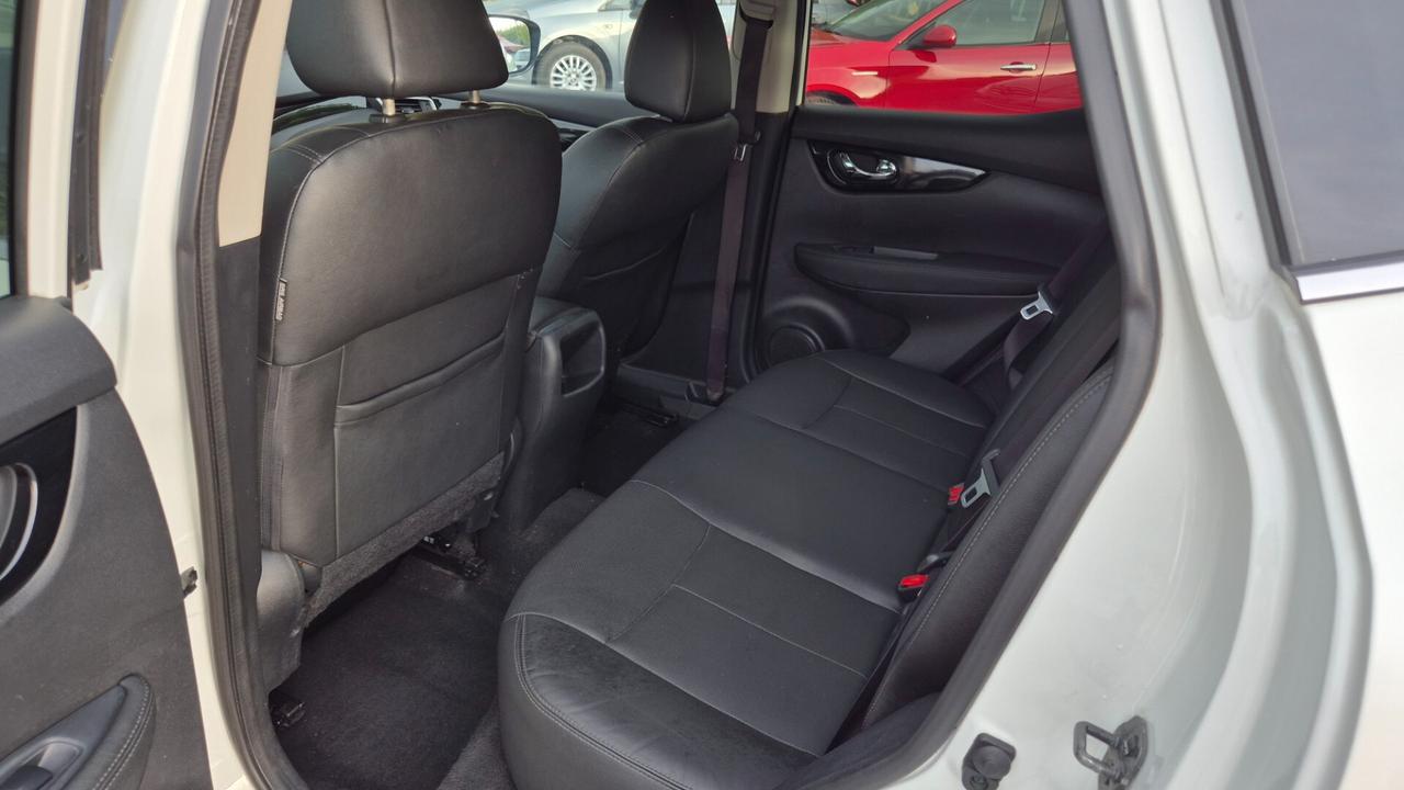 Nissan Qashqai 1.6 dCi 2WD 360