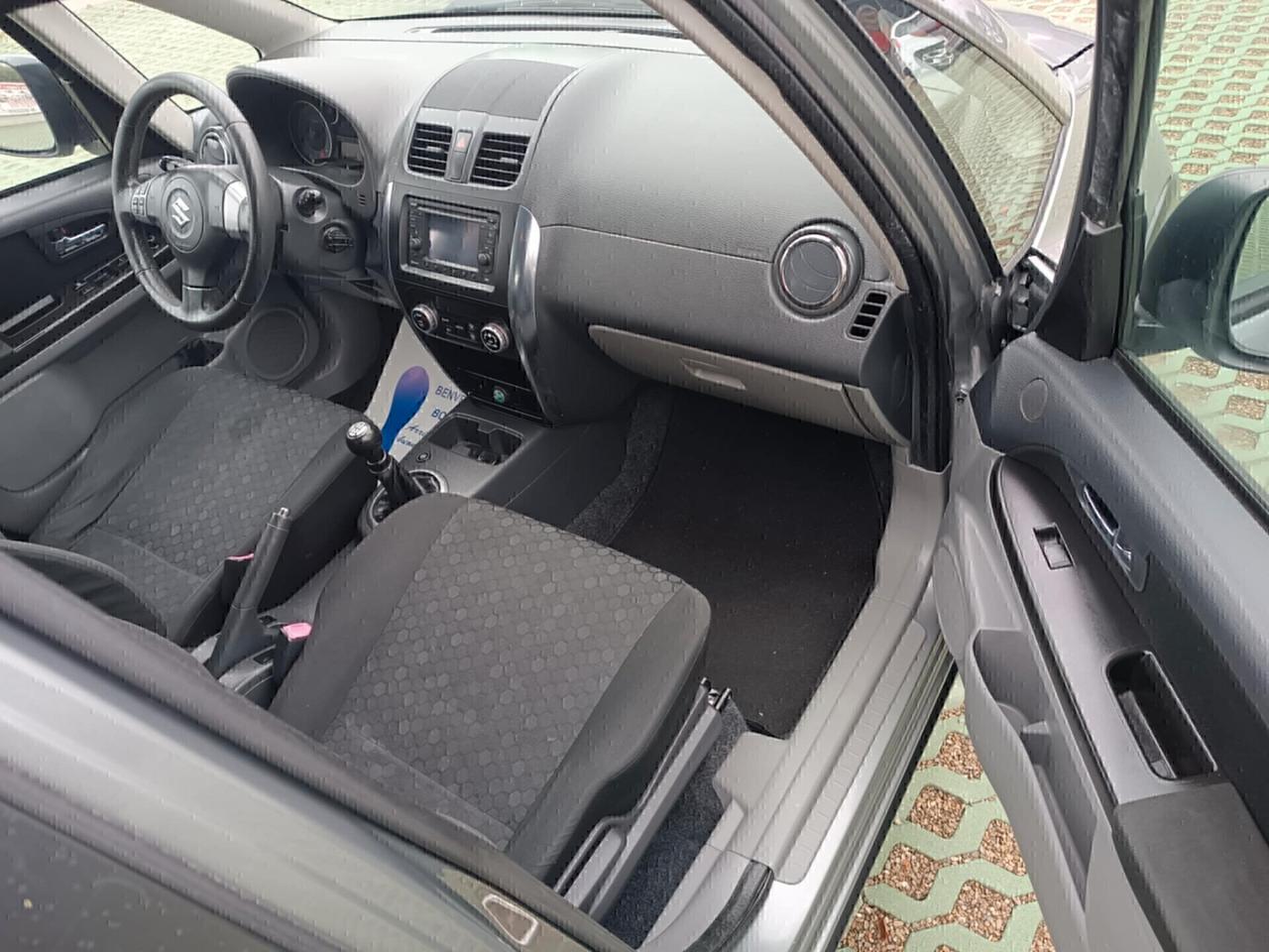 Suzuki SX4 1.6~2011~GPL~4x4