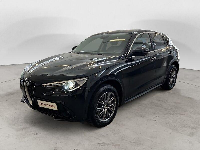 Alfa Romeo Stelvio 2.2 Turbo Diesel 210CV AT8 Q4 Business