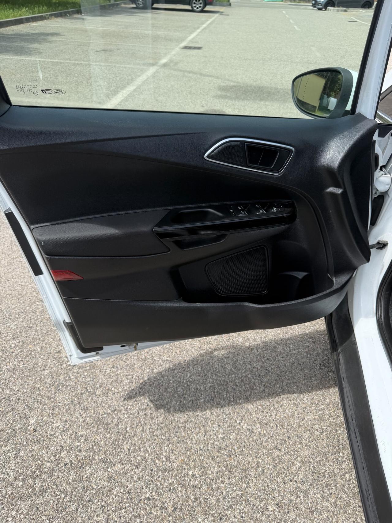 Ford B-Max 1.4 Gpl - NAV. - NEOP. - 12 MESI DI GARANZIA -