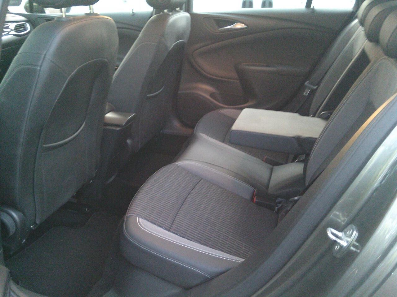 Opel Astra 1.5 CDTI 122 CV S&S AT9 Sports Tourer Business Eleg.