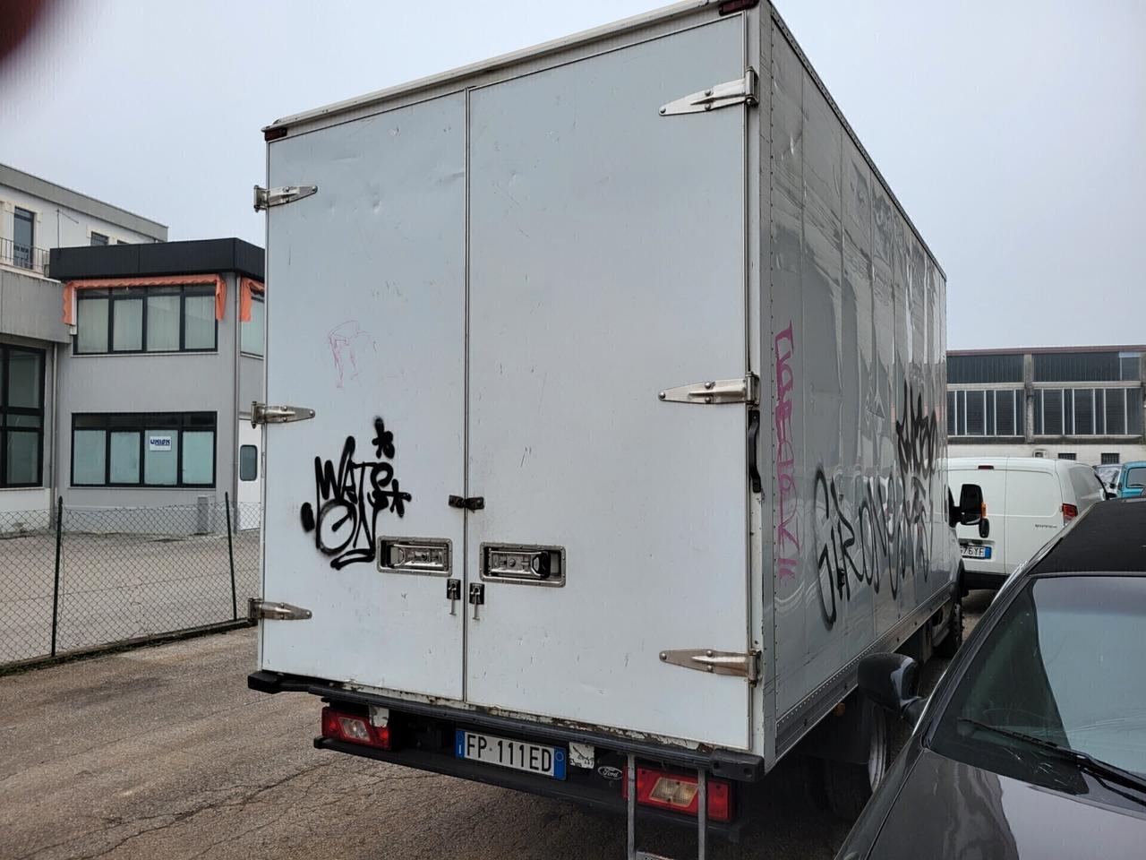 Ford Transit 350 2.0TDCi 130CV