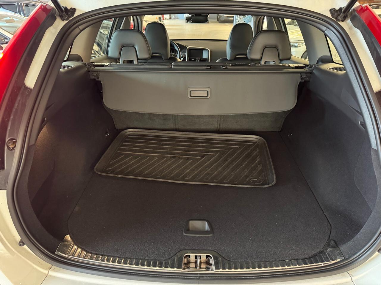 Volvo XC 60 XC60 D3 Geartronic Momentum