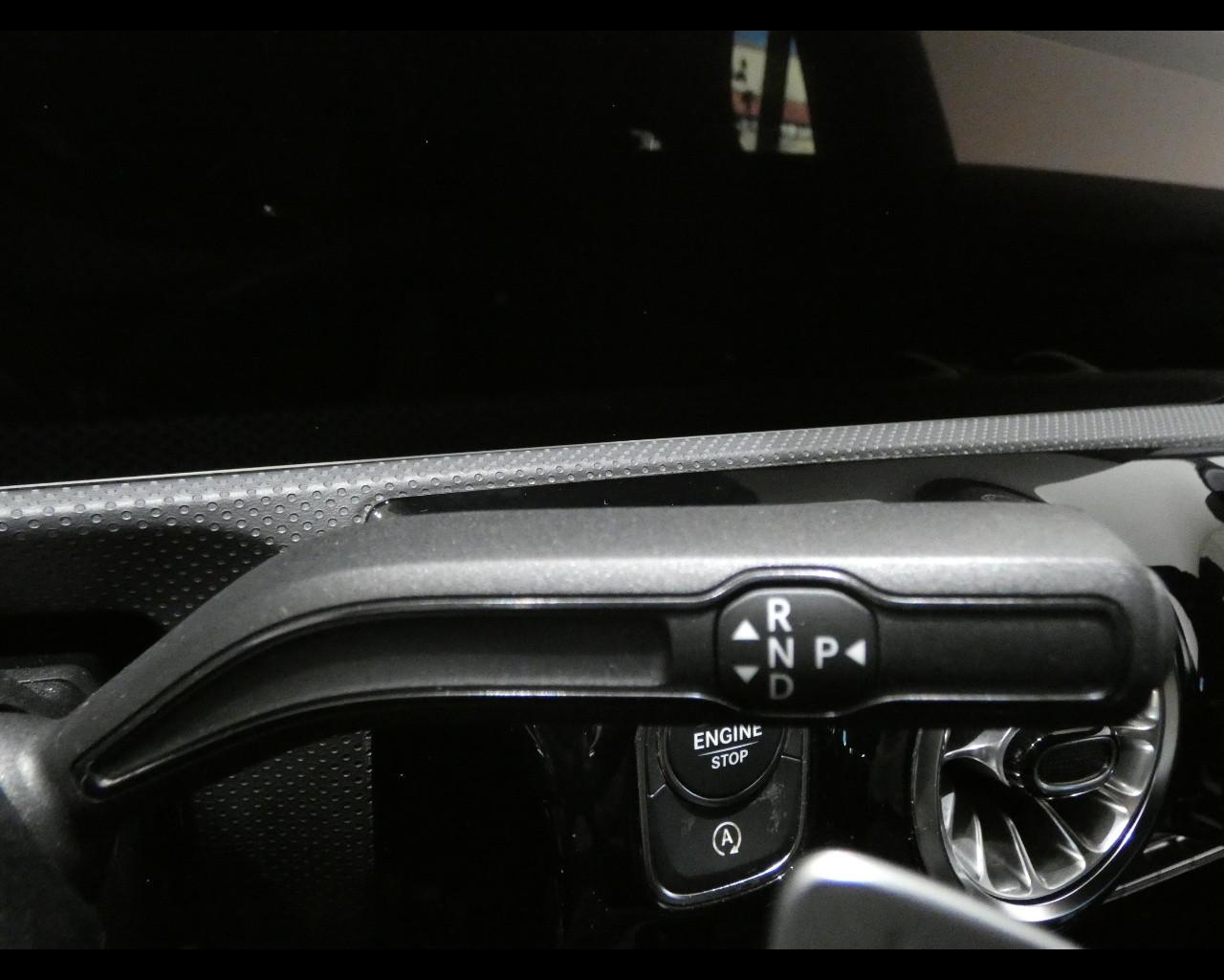 Mercedes-Benz CLA S.Brake (X118) - CLA 200 d Automatic Shooting Brake Premium