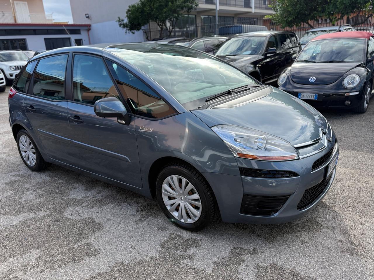 Citroen C4 picasso 1.8 gpl elegance