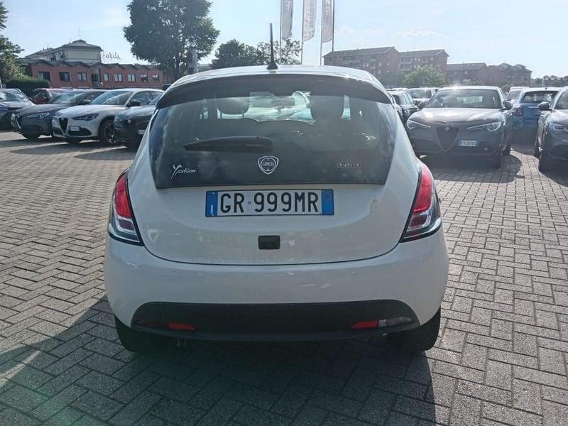Lancia Ypsilon 1.0 FireFly 70cv Hybrid Gold