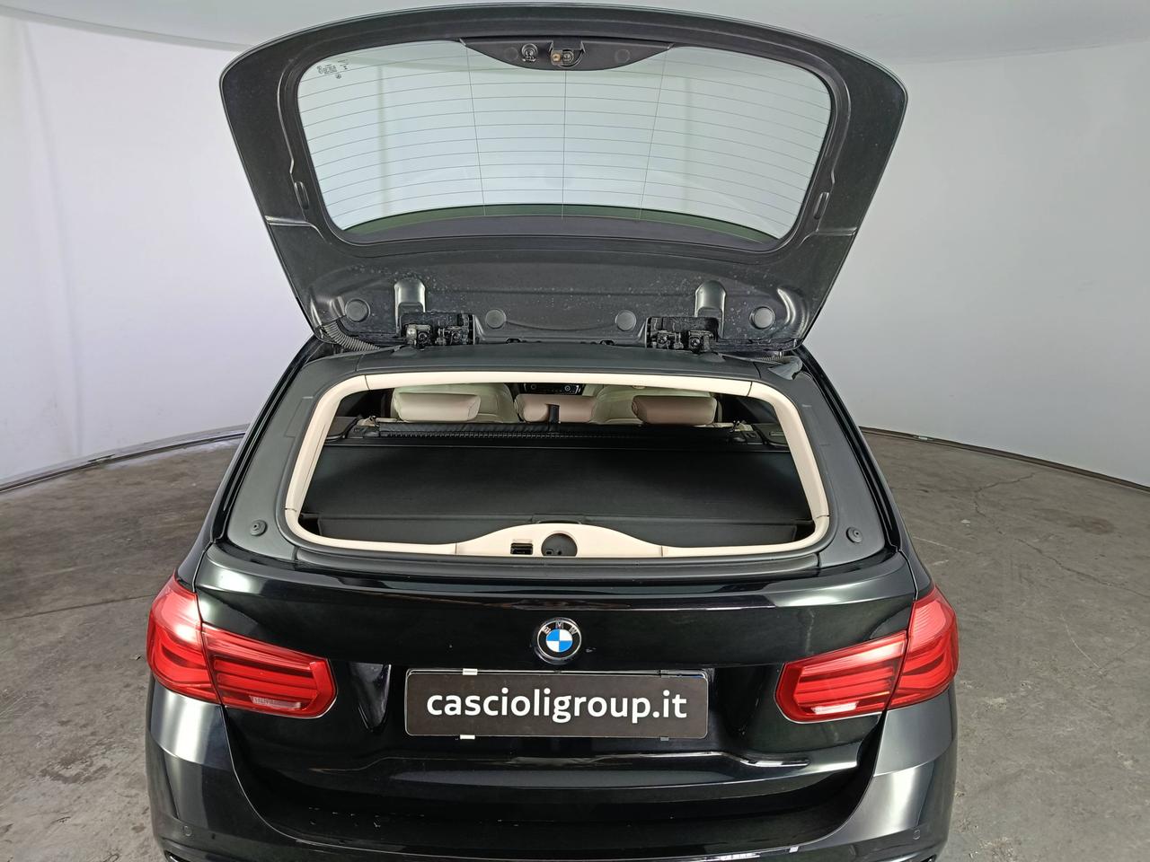 BMW Serie 3 F31 2015 Touring - 316d Touring Sport auto