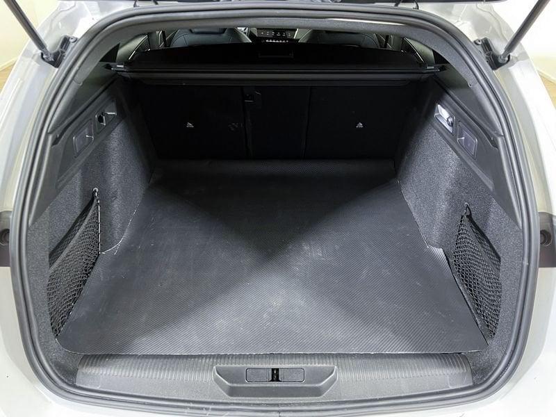 Peugeot 308 308 SW 1.5 bluehdi GT s&s 130cv eat8