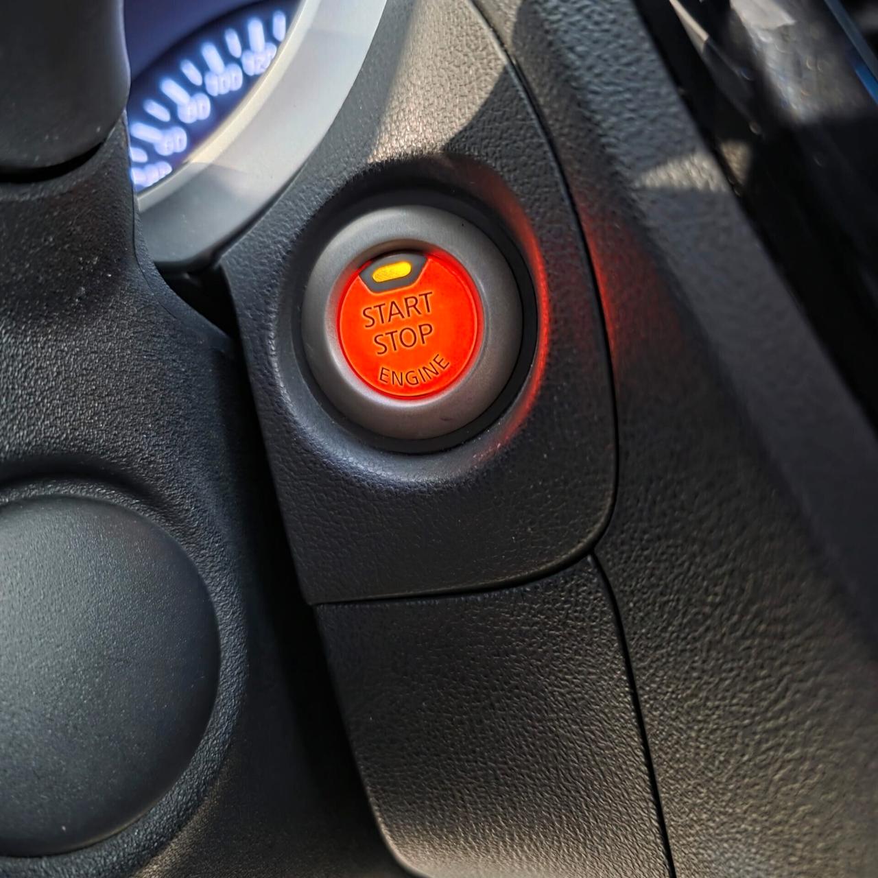 Nissan Juke 1.2 BENZINA NEOPATENTATI FULL OPTIONALS SOLO 40000KM