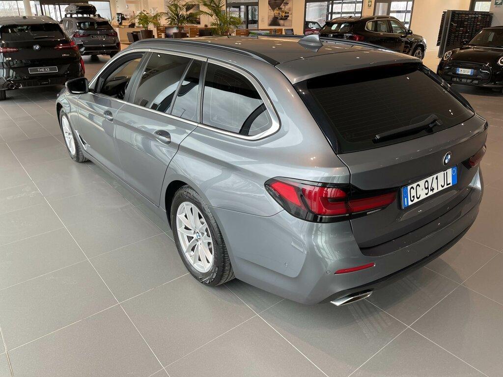 BMW Serie 5 Touring 520 d Mild Hybrid 48V Business Steptronic