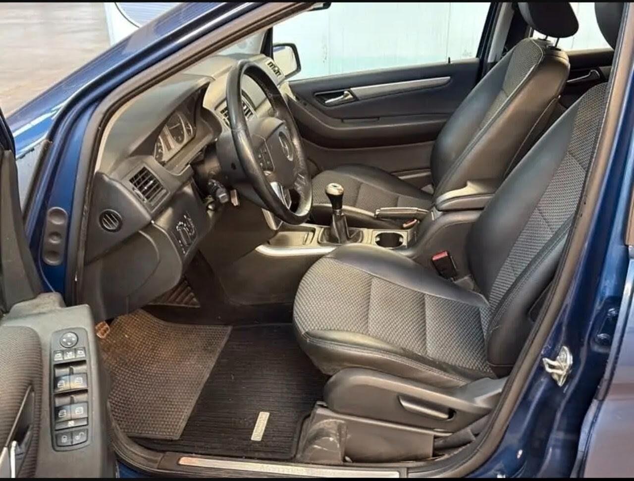 Mercedes-benz B 180 CDI Executive, ok neopatentati.