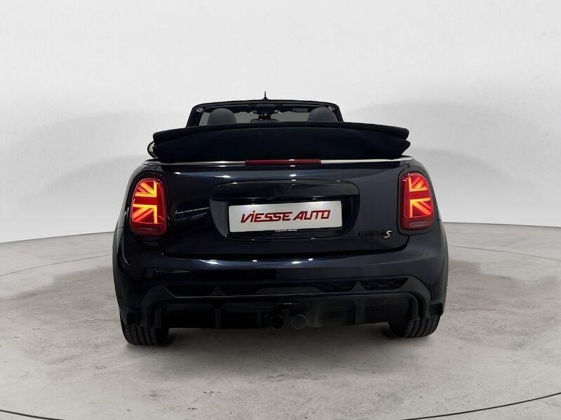 MINI Mini Cooper S allestimento JCW Cabrio trim