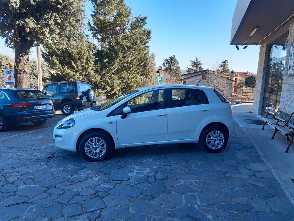 Fiat Punto Evo 1.4 5 porte Emotion Natural Power NEO PATENTATI