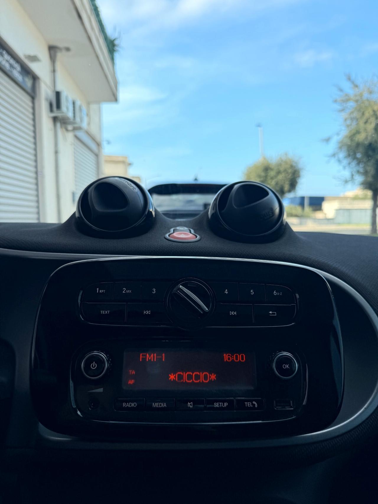 Smart ForTwo 70 c.v. BENZINA 1.0 Passion CON TETTO PANORAMICO,BLOCK SHAFT,FULL LED,BLUETOOTH