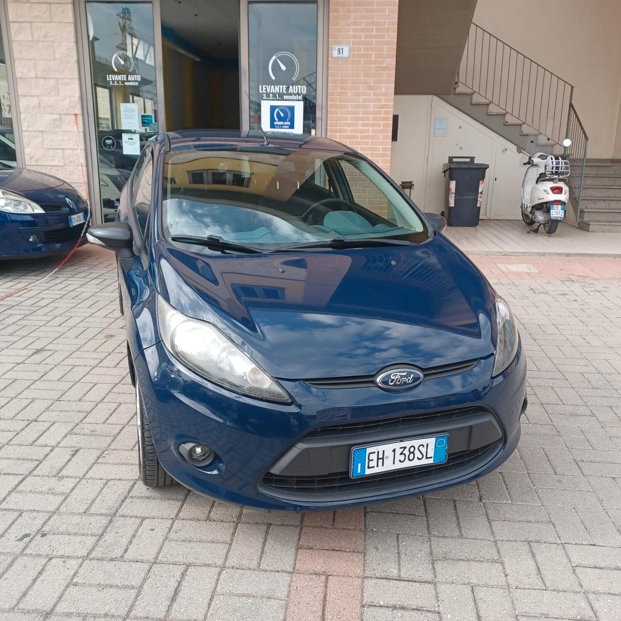 FIESTA 1.4 TDI NEOPATENTATI CON DISTRIBUZIONE E FRIZIONE NUOVI