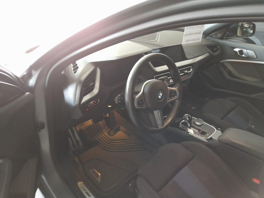 BMW Serie 1 (F40) M 135i xDrive