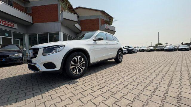 MERCEDES-BENZ GLC 220 d 4Matic Business