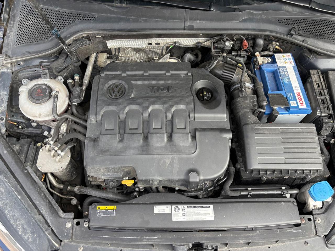 Volkswagen Golf Executive 2.0 TDI BlueMotion #9473