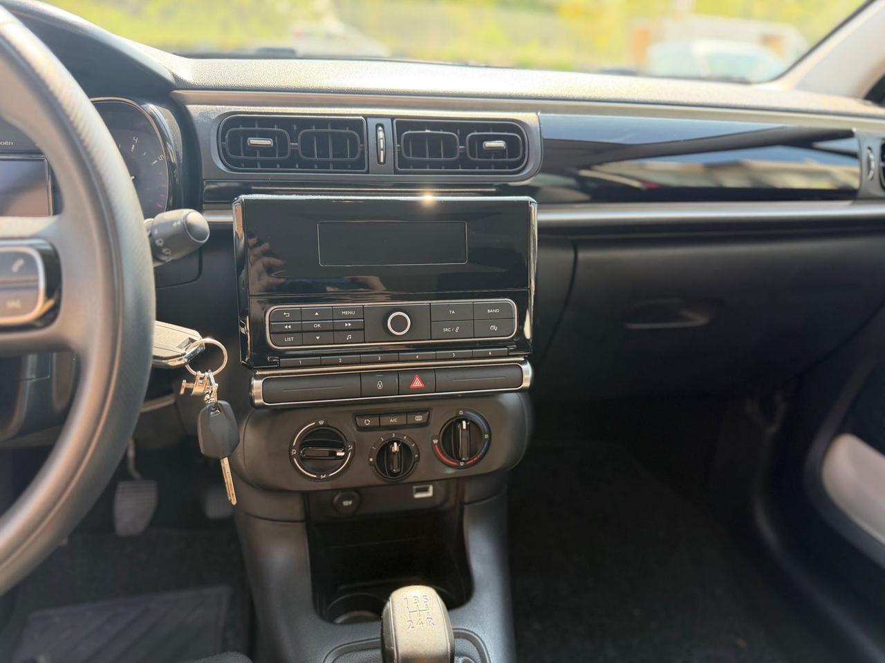 Citroen C3 Shine 1.2 PureTech 82 #12055